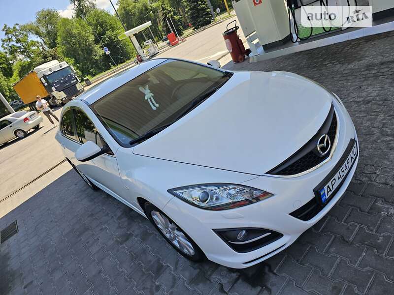 Седан Mazda 6 2012 в Запоріжжі