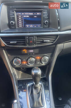 Седан Mazda 6 2014 в 