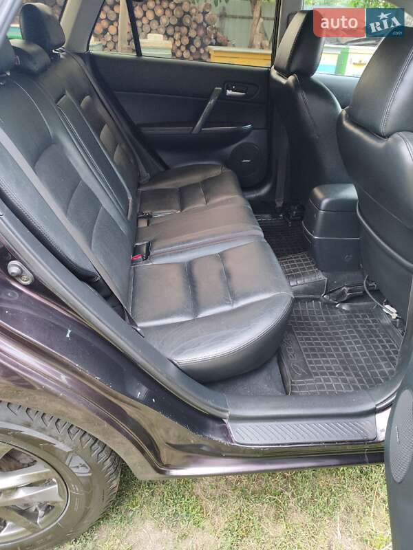 Универсал Mazda 6 2006 в Песковке
