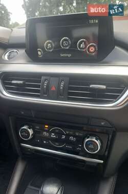 Седан Mazda 6 2015 в Умани