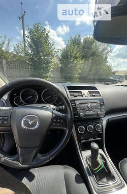 Седан Mazda 6 2011 в Городке