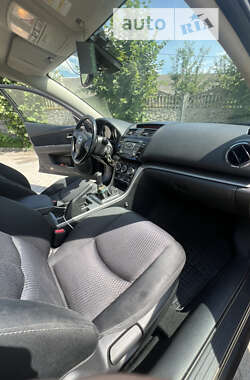 Седан Mazda 6 2011 в Городке