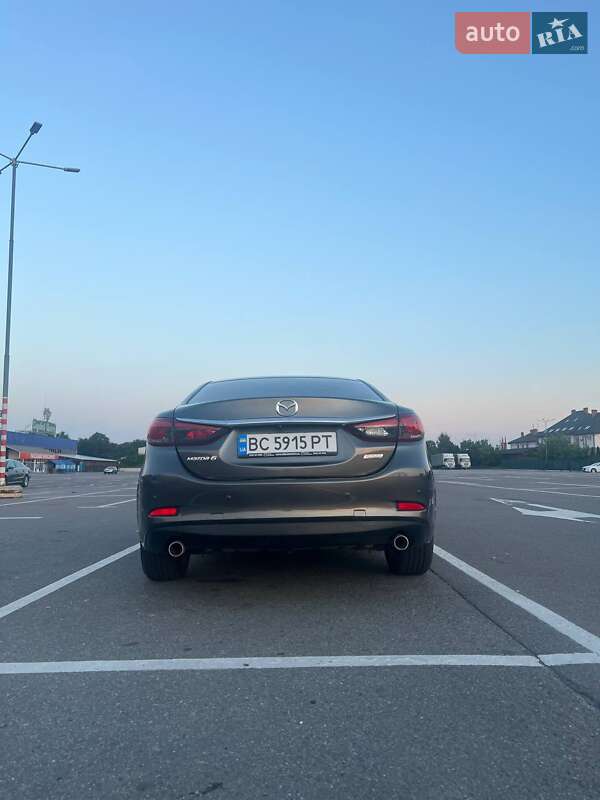 Седан Mazda 6 2016 в Львові