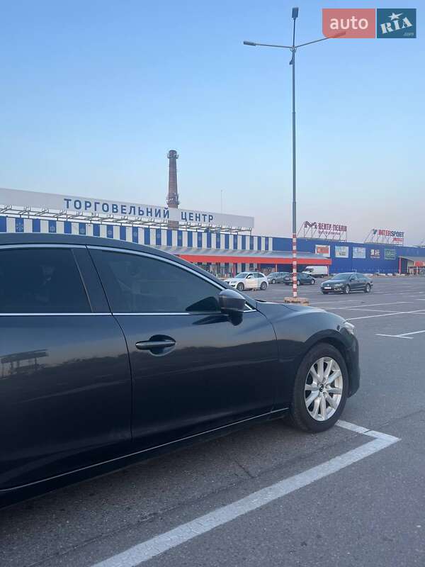 Седан Mazda 6 2016 в Львові