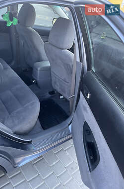 Седан Mazda 6 2003 в Черновцах