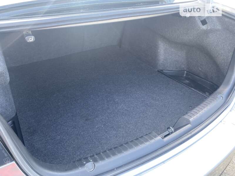 Седан Mazda 6 2014 в Києві