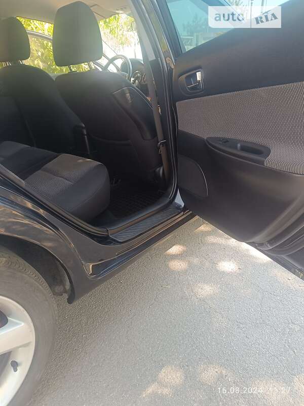 Лифтбек Mazda 6 2004 в Запорожье