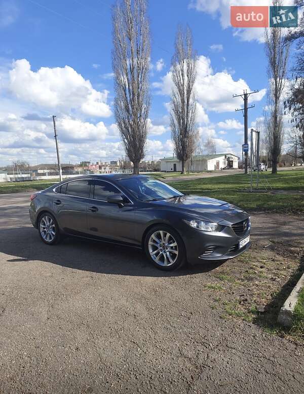 Седан Mazda 6 2014 в Днепре