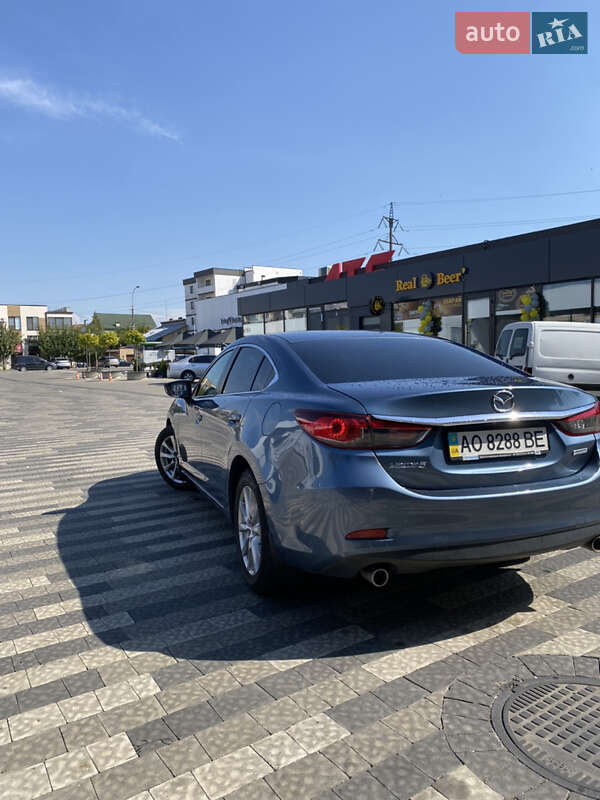 Седан Mazda 6 2014 в Ужгороде