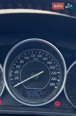 Седан Mazda 6 2014 в Ужгороде