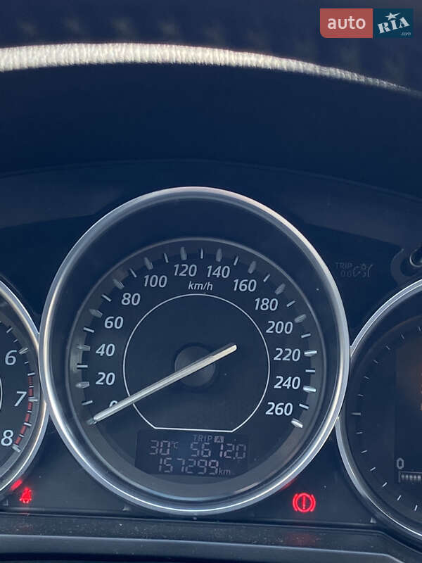 Седан Mazda 6 2014 в Ужгороде