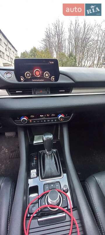 Седан Mazda 6 2018 в Львове