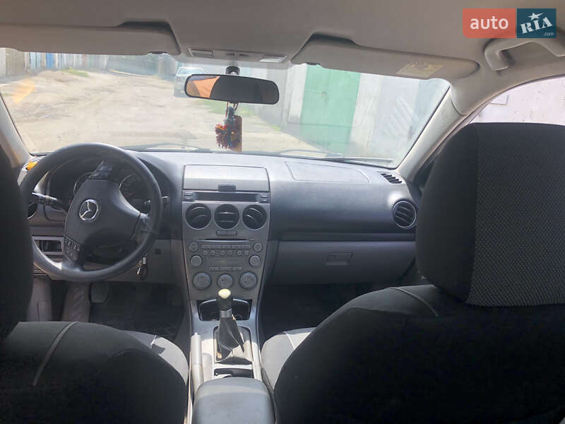 Седан Mazda 6 2003 в Днепре
