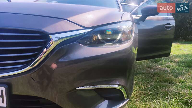 Седан Mazda 6 2017 в Львове