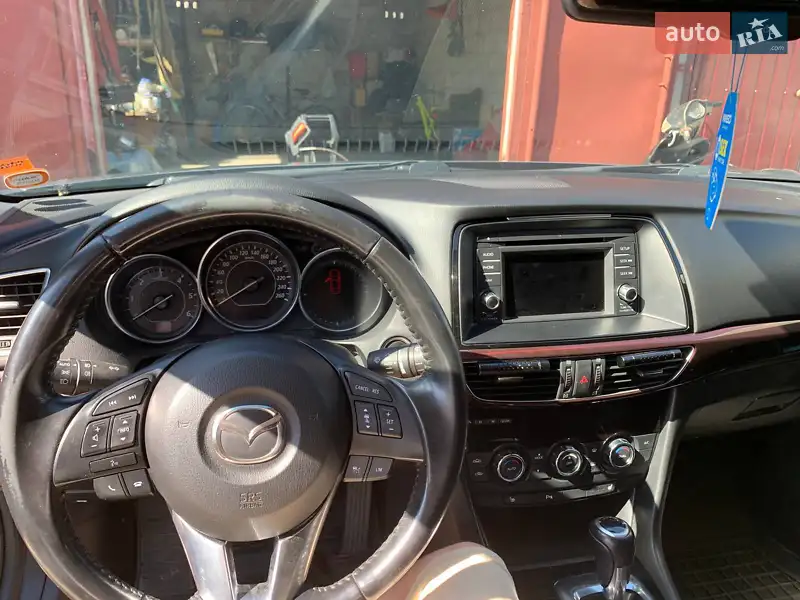 Универсал Mazda 6 2013 в 