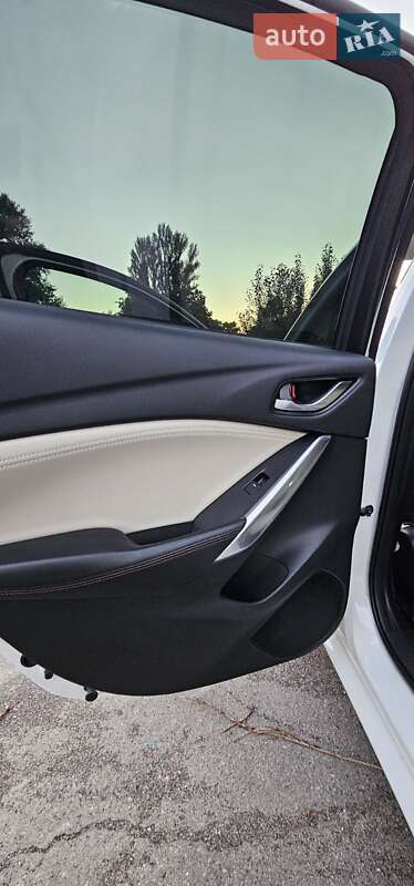 Седан Mazda 6 2014 в Києві