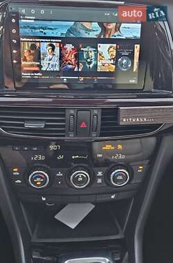 Седан Mazda 6 2014 в 