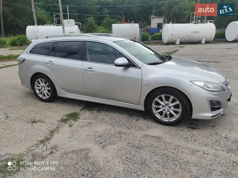 Mazda 6