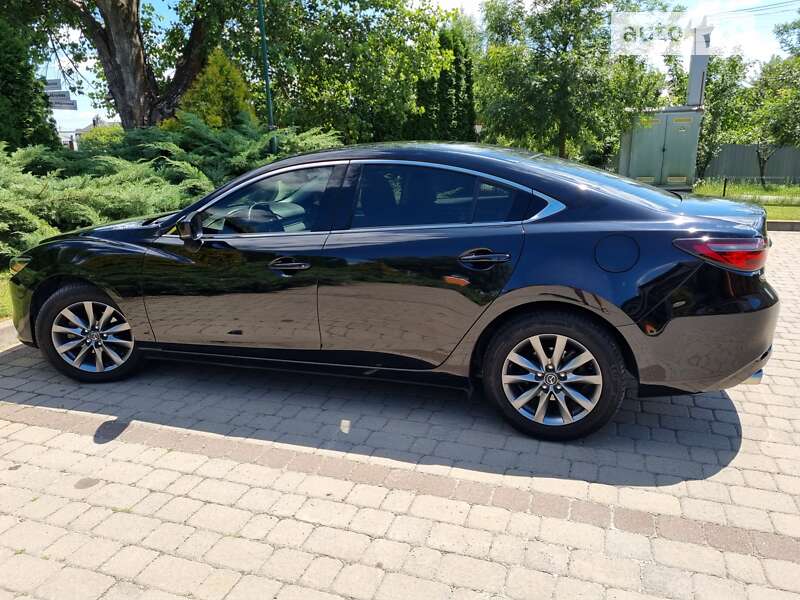 Седан Mazda 6 2020 в Киеве