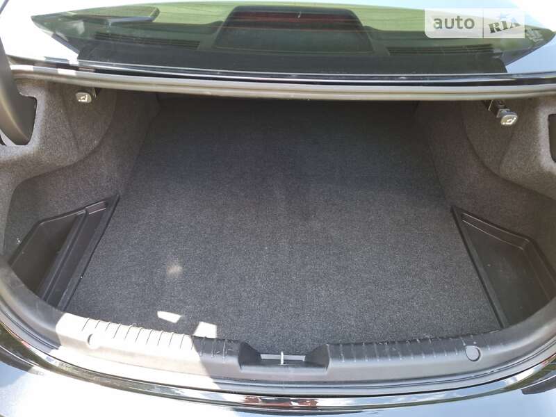 Седан Mazda 6 2020 в Киеве