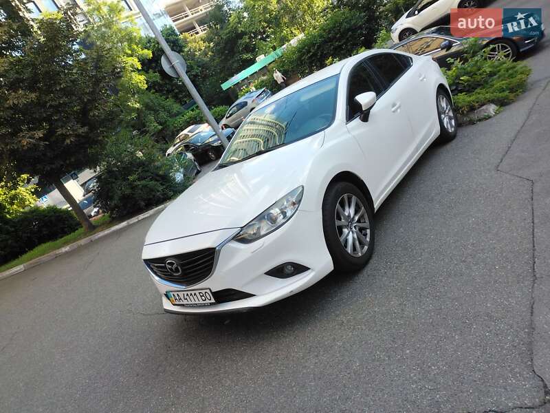 Седан Mazda 6 2012 в Киеве