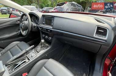 Седан Mazda 6 2014 в 