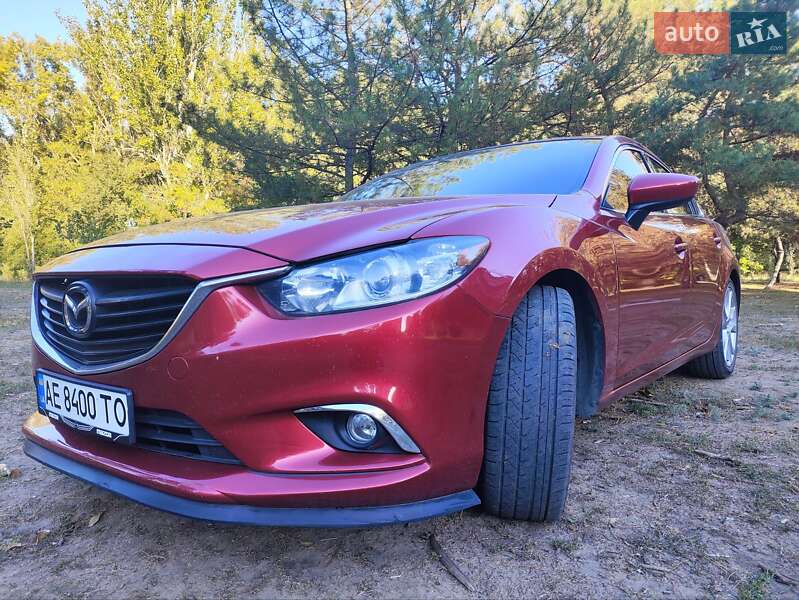 Седан Mazda 6 2014 в Дніпрі