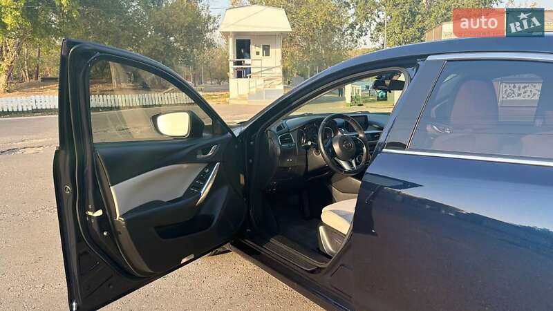 Седан Mazda 6 2015 в Полтаве