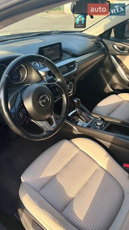 Седан Mazda 6 2015 в Полтаве