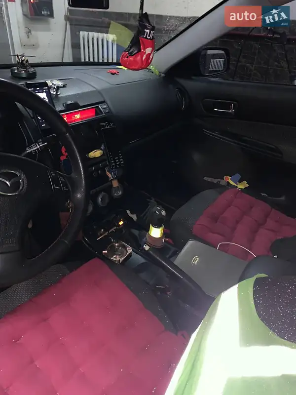 Седан Mazda 6 2005 в 