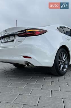 Седан Mazda 6 2018 в Ровно