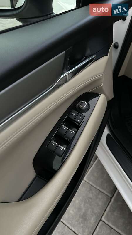 Седан Mazda 6 2018 в Ровно