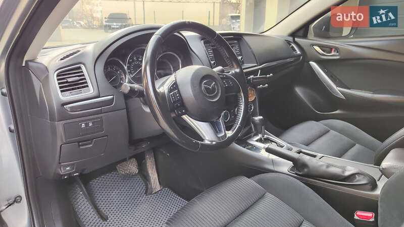 Седан Mazda 6 2013 в Дрогобичі