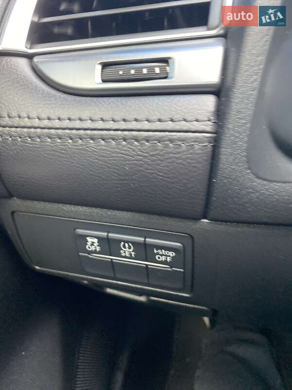Седан Mazda 6 2015 в Дніпрі
