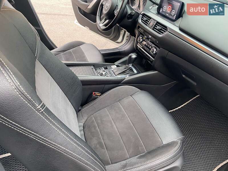 Седан Mazda 6 2017 в Харькове