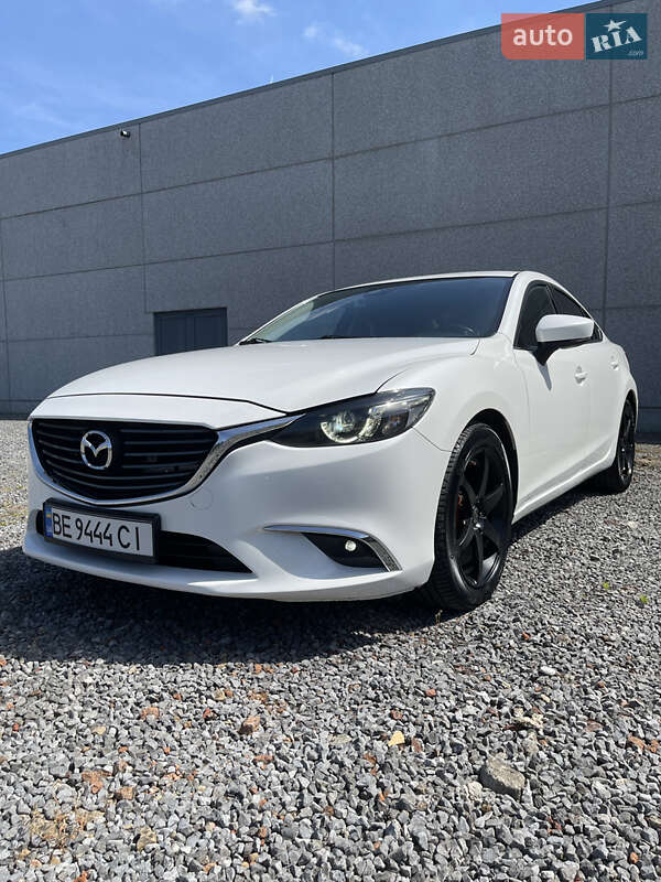 Седан Mazda 6 2016 в Миколаєві