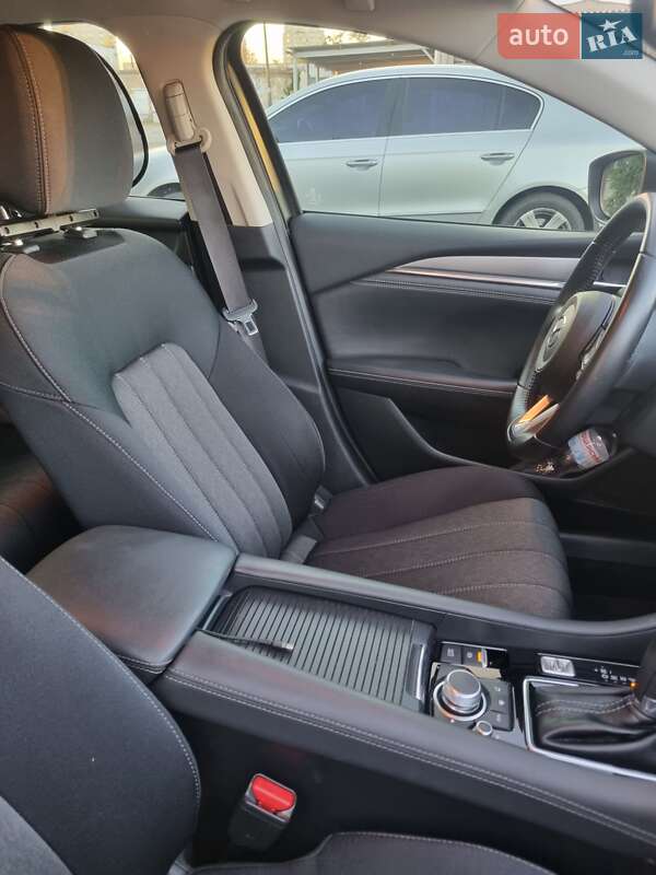 Седан Mazda 6 2019 в Киеве