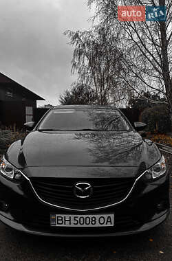 Седан Mazda 6 2014 в Раздельной