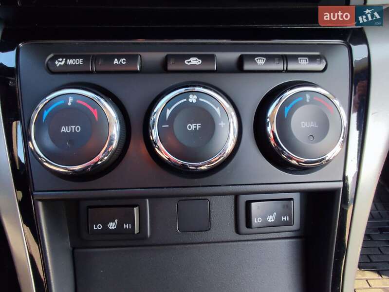 Седан Mazda 6 2010 в Києві
