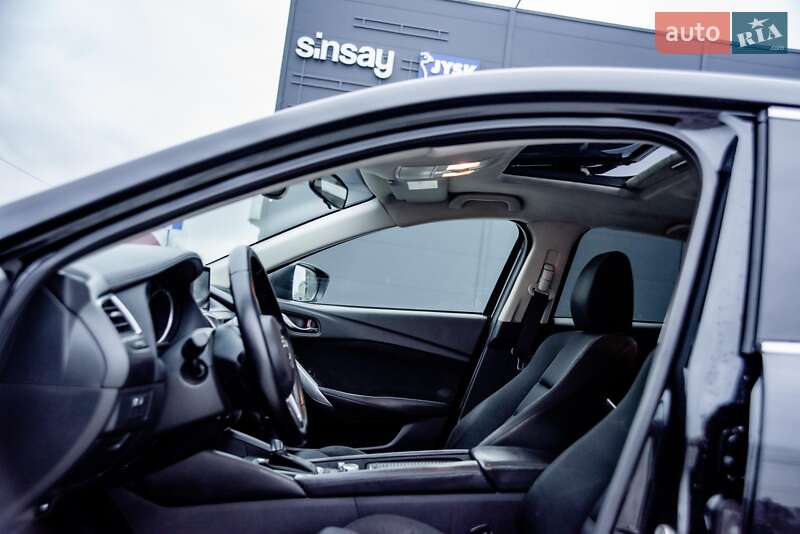 Седан Mazda 6 2016 в Калуше