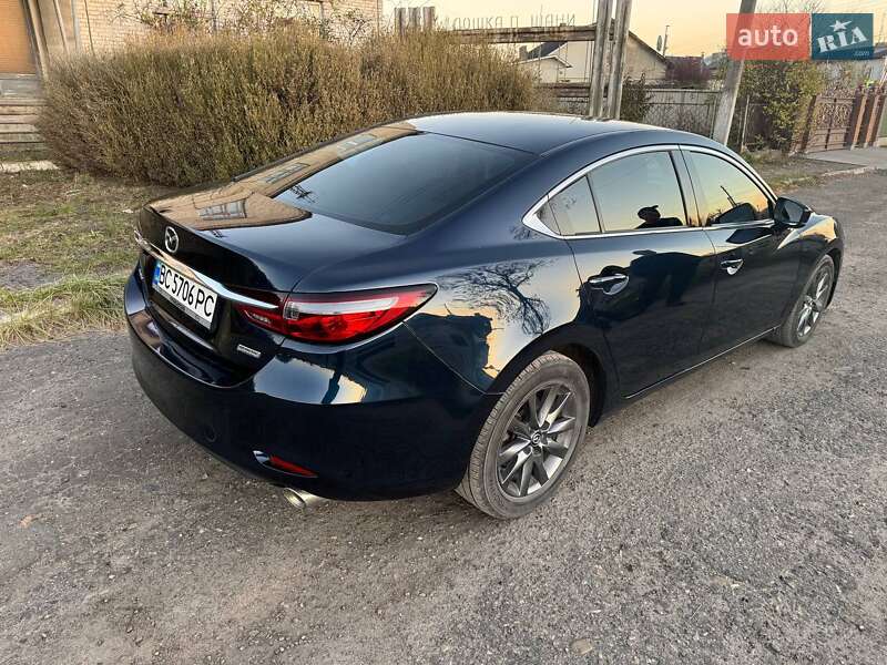 Седан Mazda 6 2018 в Львове