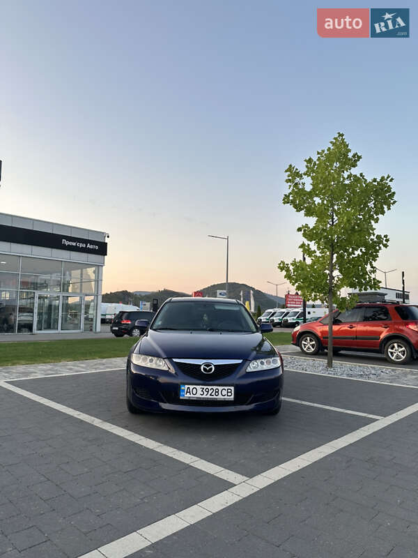Седан Mazda 6 2002 в Мукачево