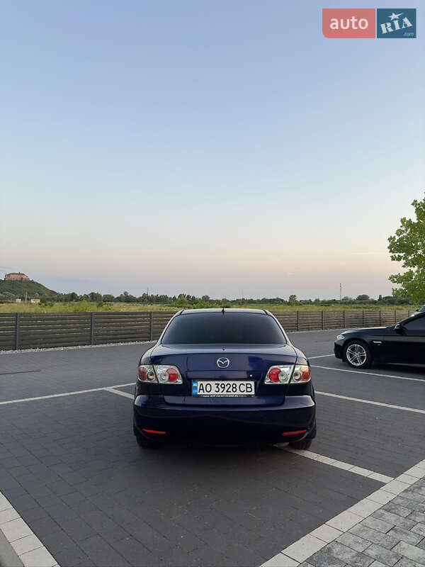 Седан Mazda 6 2002 в Мукачево