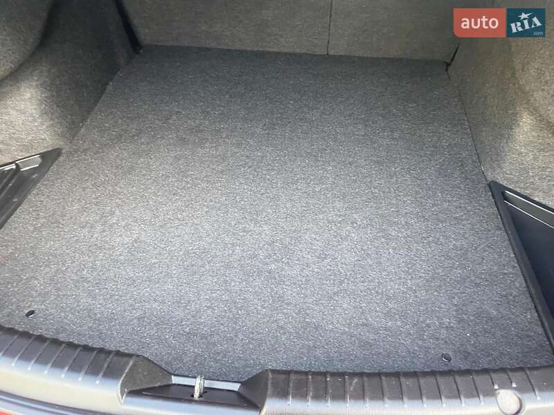 Седан Mazda 6 2016 в Світловодську