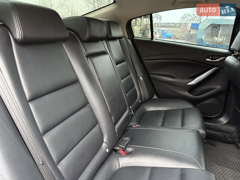 Седан Mazda 6 2013 в Корюковке