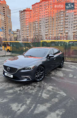 Седан Mazda 6 2015 в 