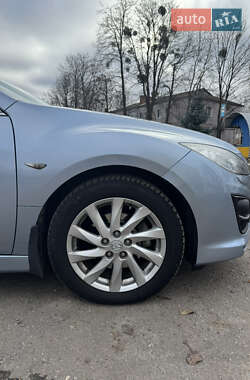 Седан Mazda 6 2010 в 