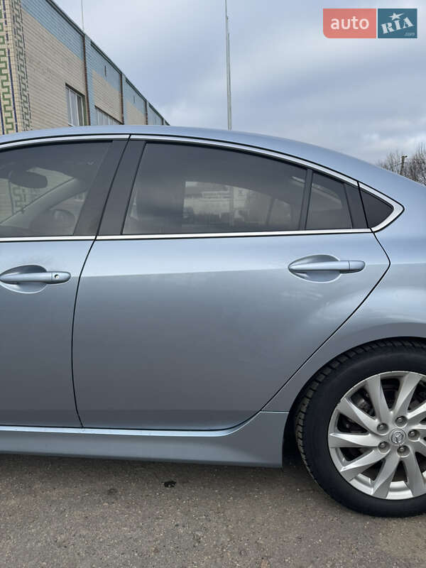 Седан Mazda 6 2010 в Іллінцях