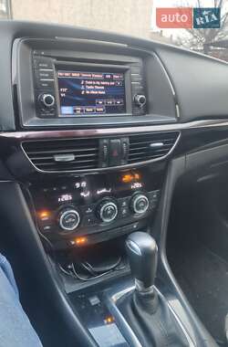 Седан Mazda 6 2013 в 