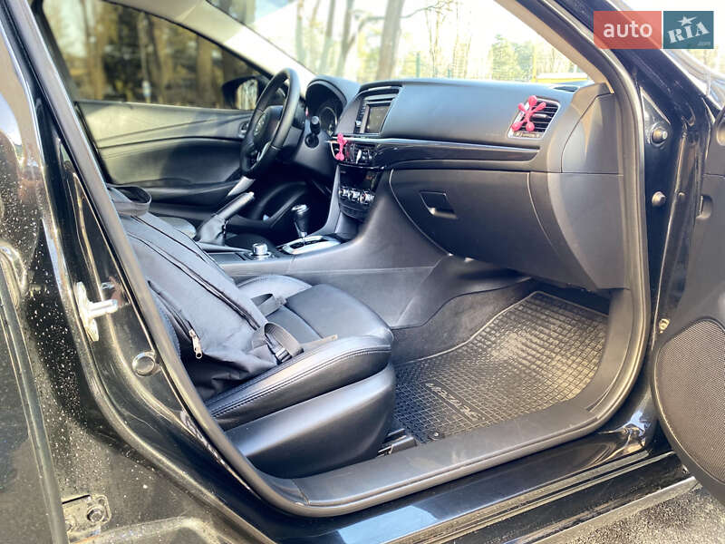 Седан Mazda 6 2013 в Чернігові